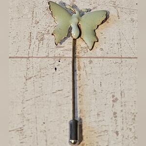 Elegant Vintage Butterfly Pin in Cream and Gold Signed Miriam Haskell